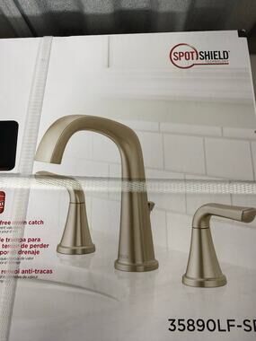 Delta Larkin Two Handle Widespread Bathroom Faucet 35890-SP